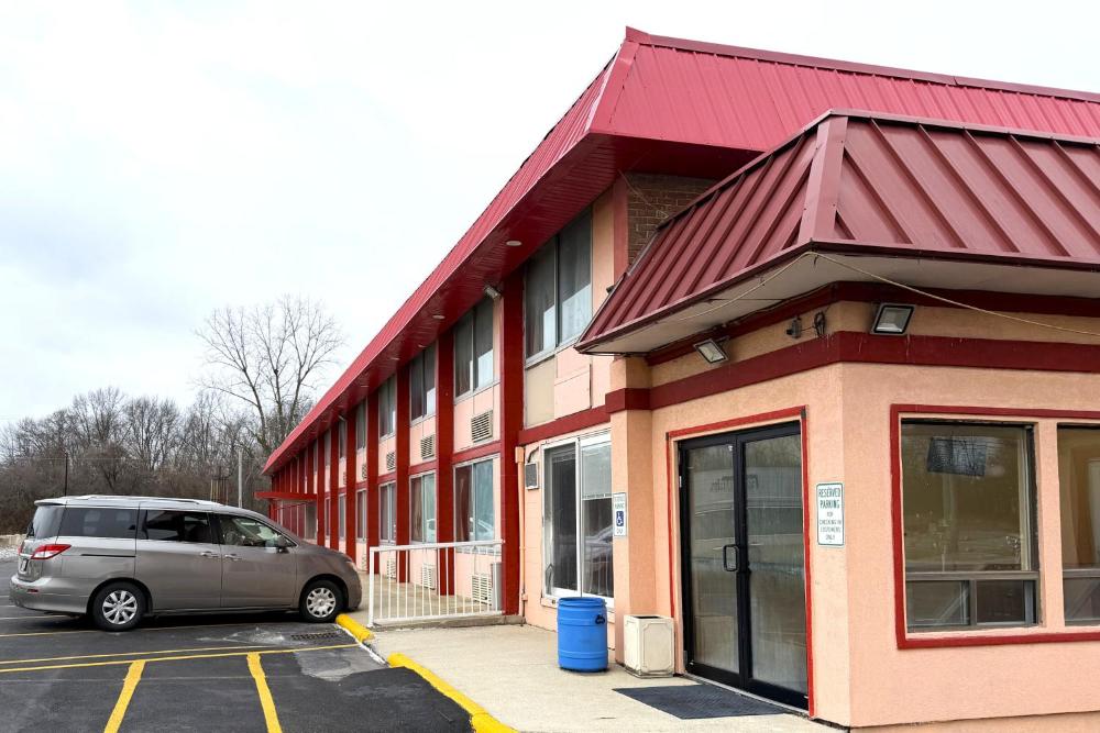 Red Carpet Inn & Suites Lima -Listing Partner